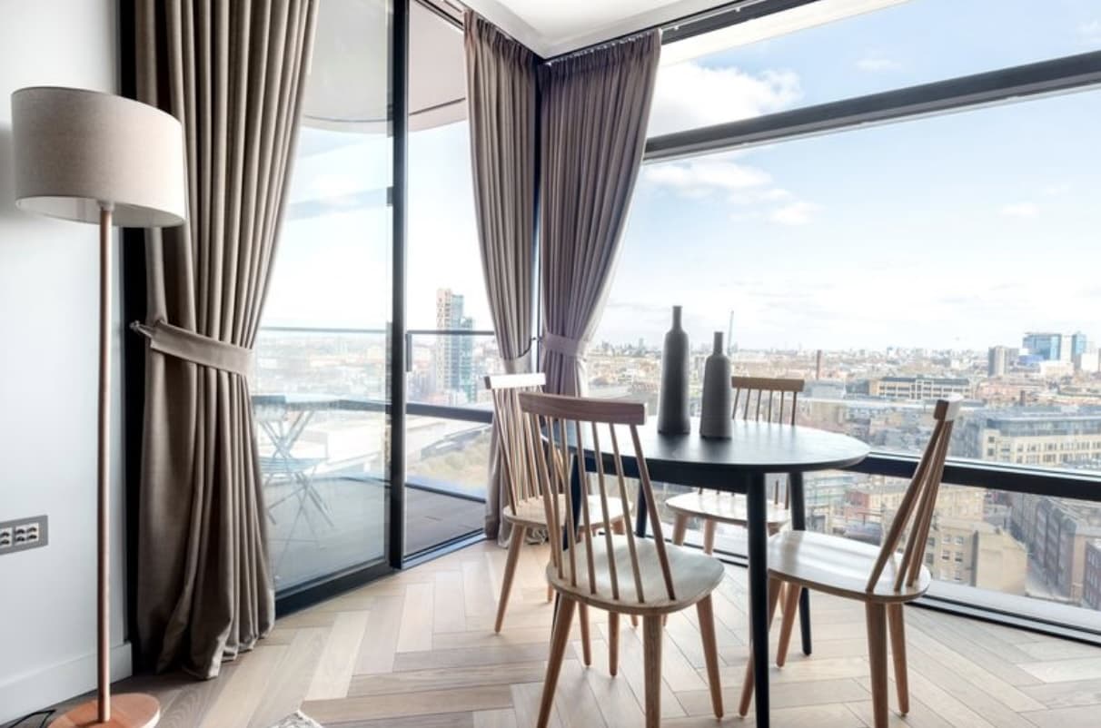 Blueground ranks London as a leading city for work-life balance