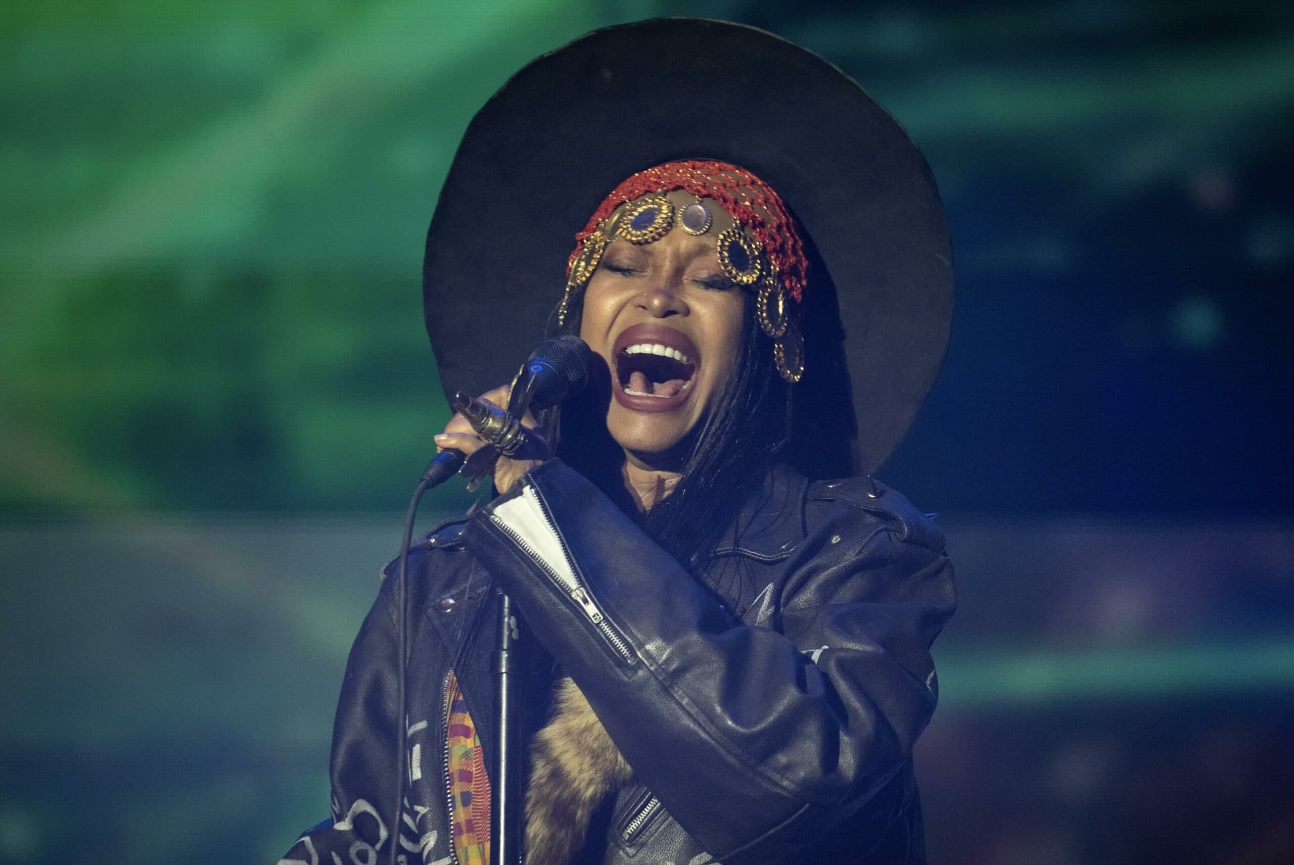 Erykah Badu brings Mama’s Gun 25th anniversary tour to the Royal Albert Hall