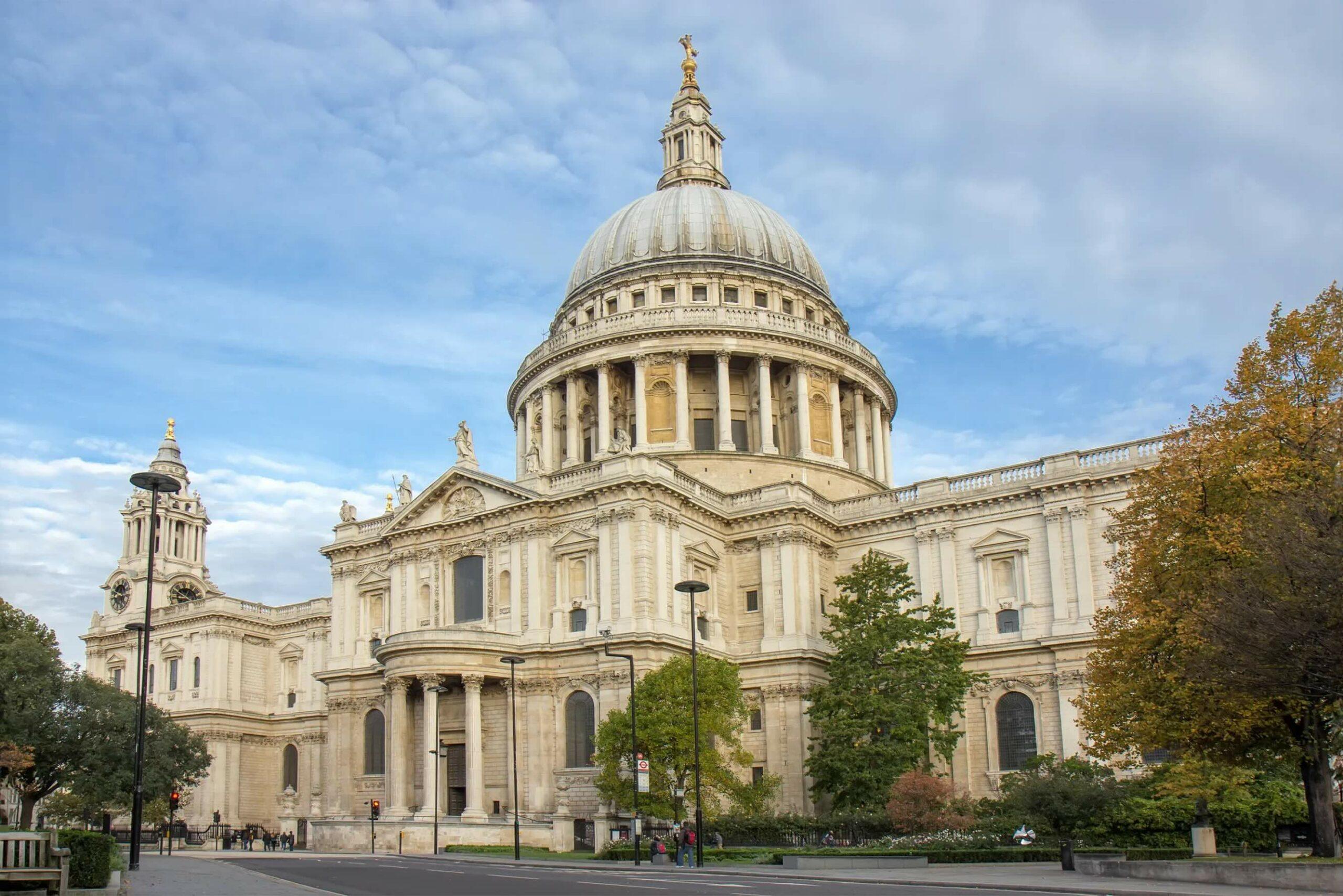 Here’s how to stay at St Paul’s Cathedral for £7 a night 